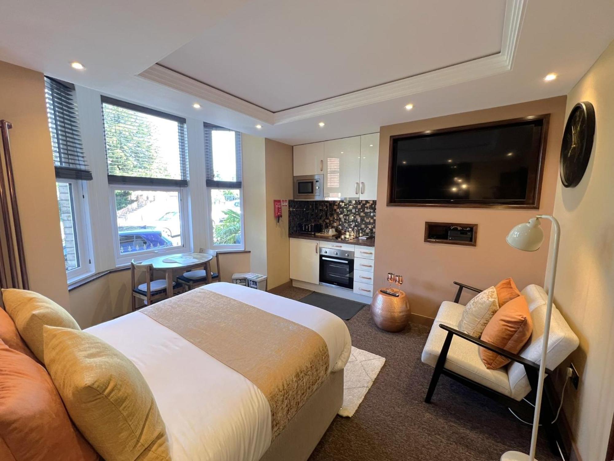 אקסטר Melbury Rooms & Studios מראה חיצוני תמונה