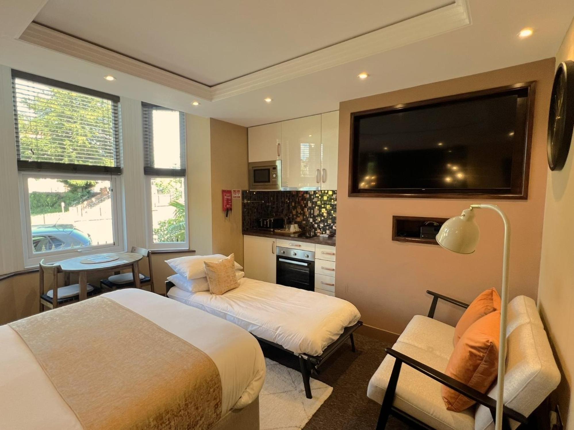 אקסטר Melbury Rooms & Studios מראה חיצוני תמונה