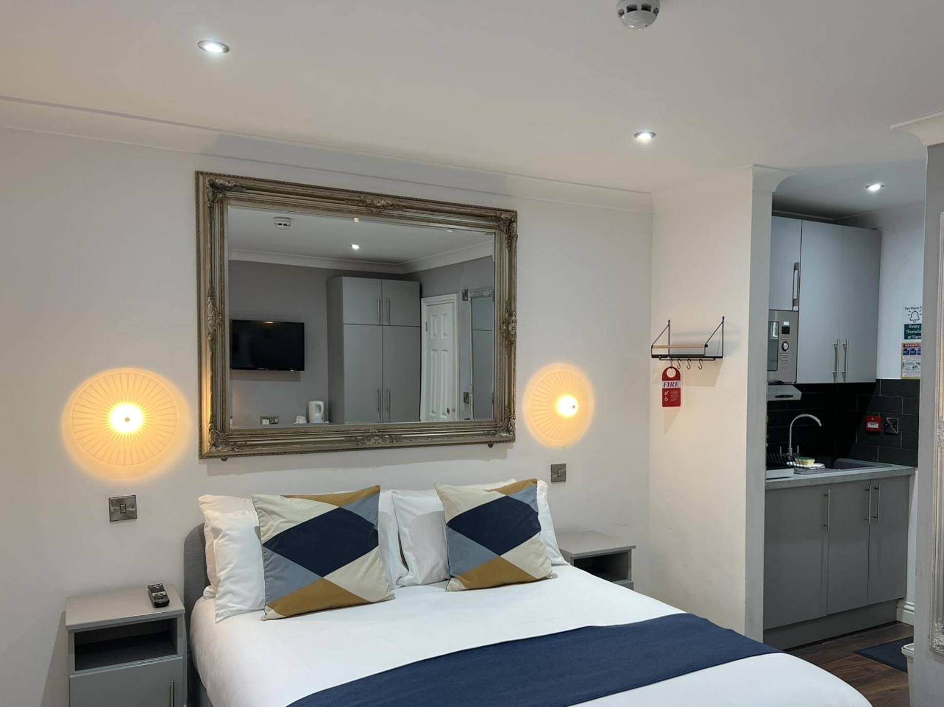 אקסטר Melbury Rooms & Studios חדר תמונה